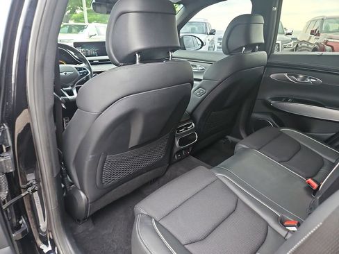 Used 2022 Genesis GV70 2.5T w/ Sport Prestige Package AWD/4WD image 13