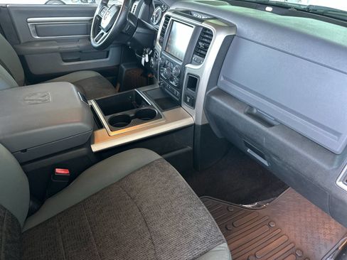 Used 2014 RAM 1500 Big Horn RWD image 16