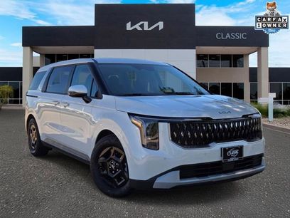 Certified 2025 Kia Carnival