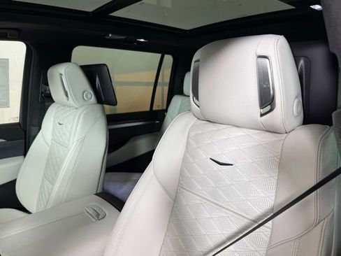 New 2026 Cadillac Escalade ESV Platinum Sport image 14