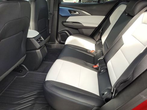 New 2026 Chevrolet Equinox EV LT image 24