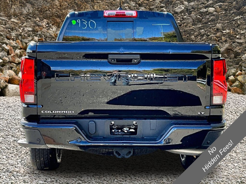 Used 2023 Chevrolet Colorado LT w/ LT Convenience Package AWD/4WD image 4