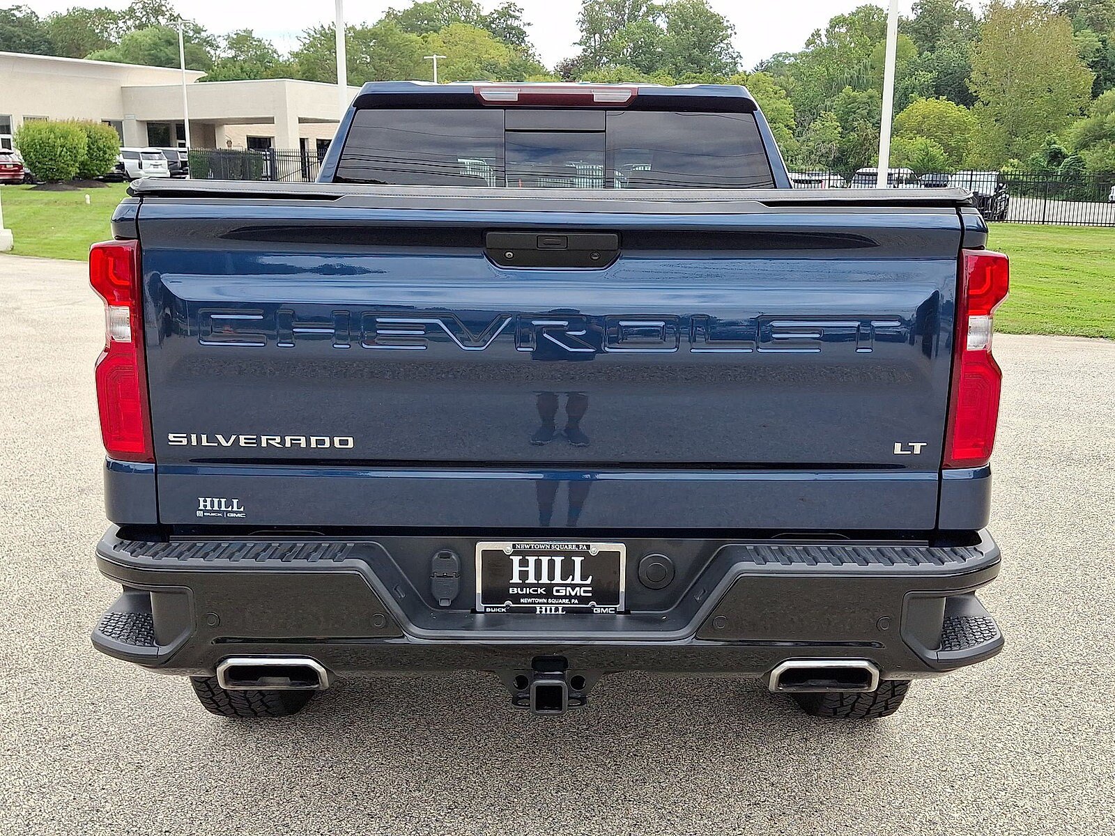 Used 2022 Chevrolet Silverado 1500 LT Trail Boss w/ LT Trail Boss Premium Package AWD/4WD image 23