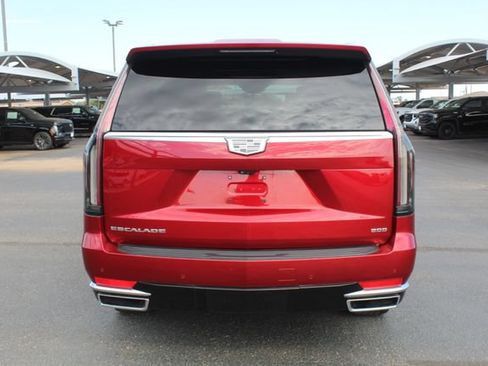 Used 2023 Cadillac Escalade Premium Luxury Platinum AWD/4WD image 4