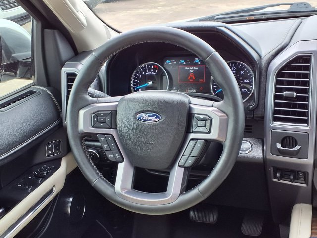 Used 2018 Ford Expedition Platinum RWD image 8