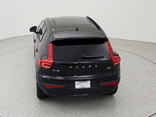 New 2026 Volvo XC40 B5 Plus w/ Protection Package Premier AWD/4WD image 35