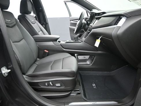New 2026 Cadillac XT5 Sportv w/ LPO, Onyx Lite Package image 18