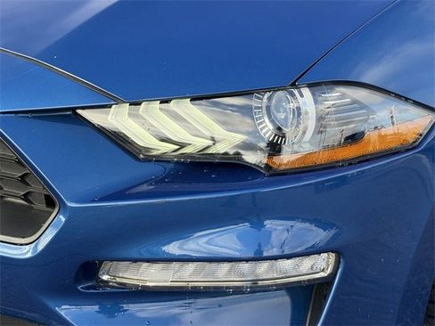 Certified 2022 Ford Mustang Coupe image 24