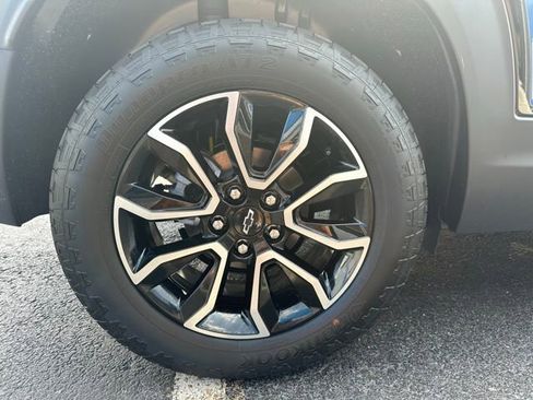 New 2025 Chevrolet TrailBlazer ACTIV w/ Convenience Package AWD/4WD image 10
