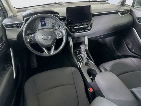 Used 2023 Toyota Corolla Cross LE w/ Moonroof Package AWD/4WD image 28