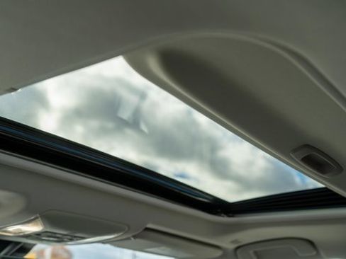 Used 2024 Toyota RAV4 Limited image 14