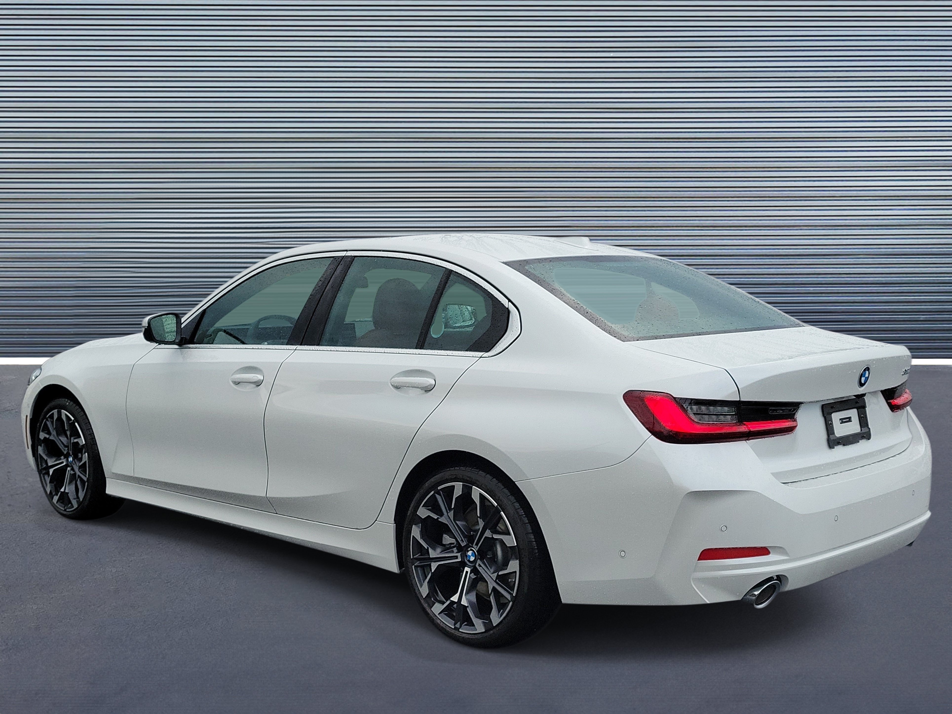 New 2026 BMW 330i Sedan w/ Premium Package RWD image 4