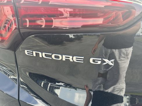 Certified 2024 Buick Encore GX Sport Touring FWD image 31