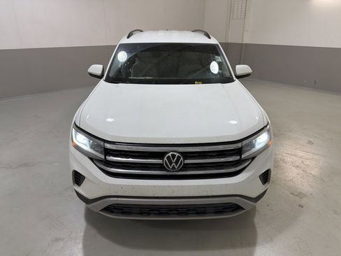 Used 2022 Volkswagen Atlas SE w/ Black Wheel Package image 3