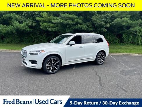 Used 2024 Volvo XC90 B6 Plus w/ Protection Package Premier AWD/4WD image 9