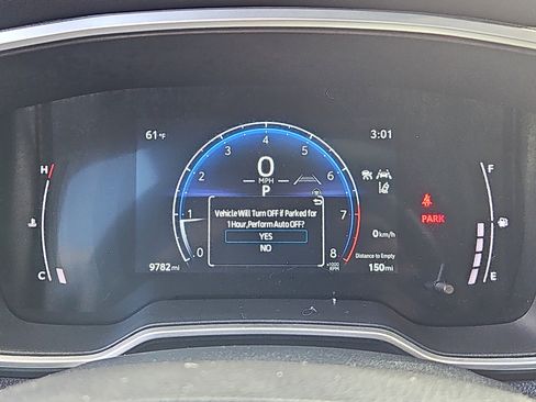 Used 2023 Toyota Corolla Cross XLE image 21