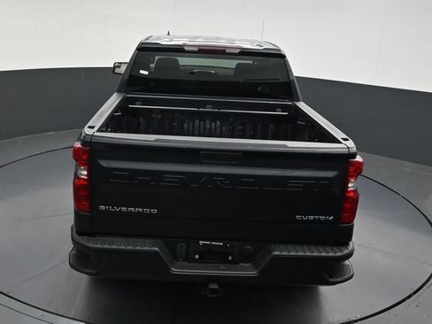 Used 2023 Chevrolet Silverado 1500 Custom RWD image 18