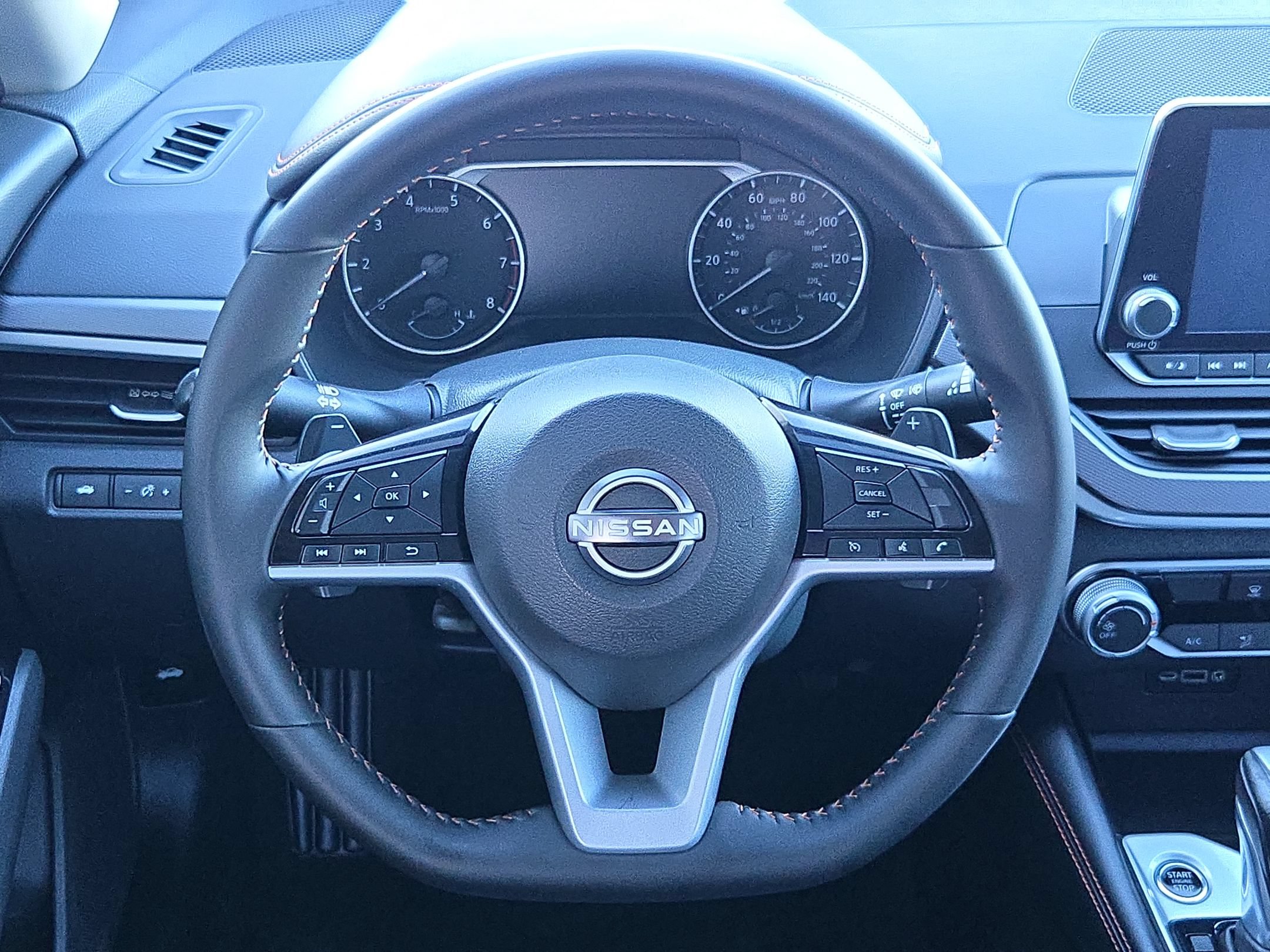 Used 2025 Nissan Altima 2.5 SR AWD/4WD image 26
