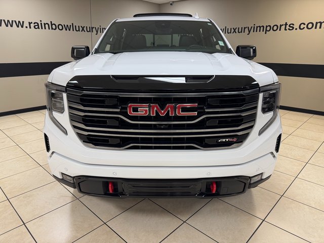 Used 2025 GMC Sierra 1500 AT4 w/ AT4 Premium Package AWD/4WD image 2