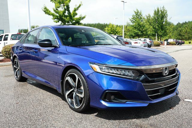 Used 2022 Honda Accord Sport image 3