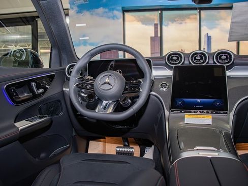 Used 2026 Mercedes-Benz GLC 43 AMG GLC 43 AMG image 16