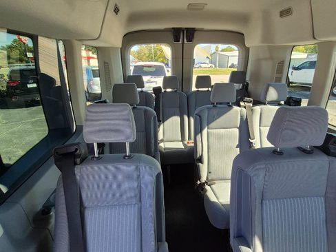 Used 2018 Ford Transit 350 XLT image 17