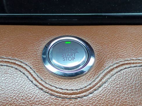 Used 2023 Lincoln Navigator Reserve w/ Equipment Group 201A image 32