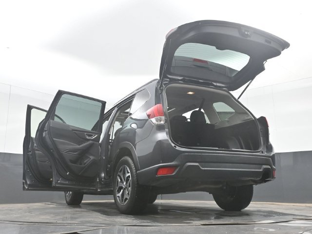 Used 2021 Subaru Forester Premium AWD/4WD image 55
