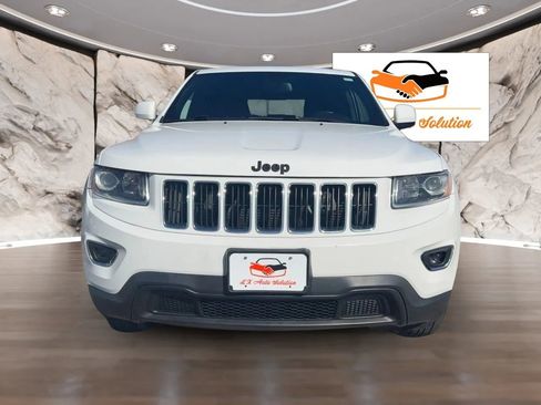 Used 2014 Jeep Grand Cherokee Laredo AWD/4WD image 2