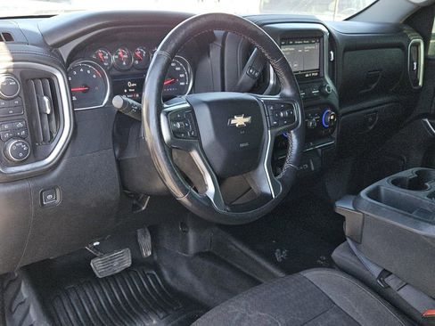 Used 2022 Chevrolet Silverado 3500 LT w/ Convenience Package image 19