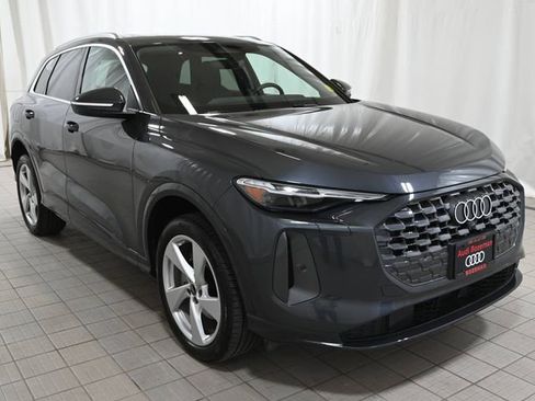 Used 2025 Audi Q5 Premium Plus w/ Premium Plus AWD/4WD image 15