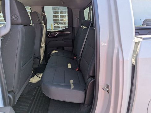 New 2026 GMC Sierra 1500 SLE w/ X31 Off-Road Package image 13