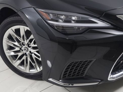 Used 2021 Lexus LS 500 AWD image 19