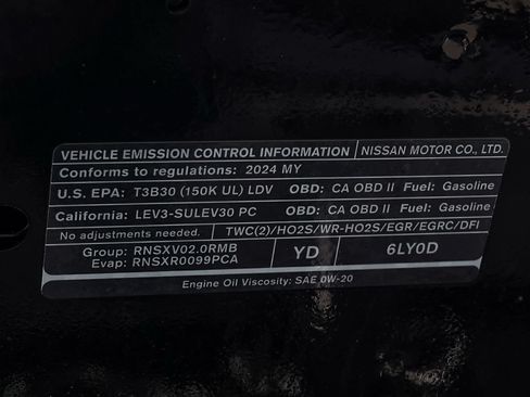 Used 2024 Nissan Sentra SV FWD image 31