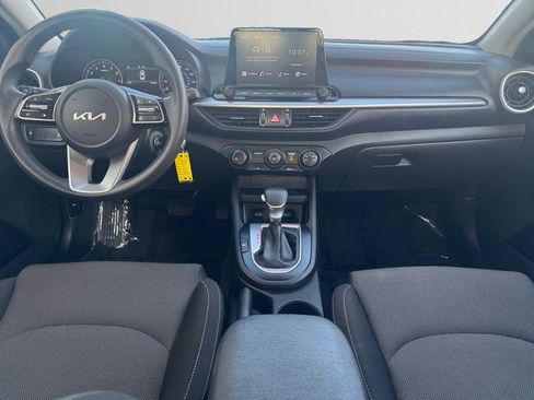 Used 2022 Kia Forte LXS image 11