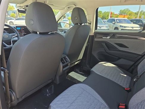 New 2025 Volkswagen Tiguan S image 10