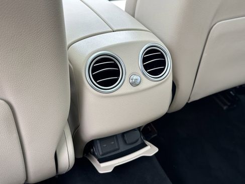 Certified 2022 Mercedes-Benz GLC 300 image 24