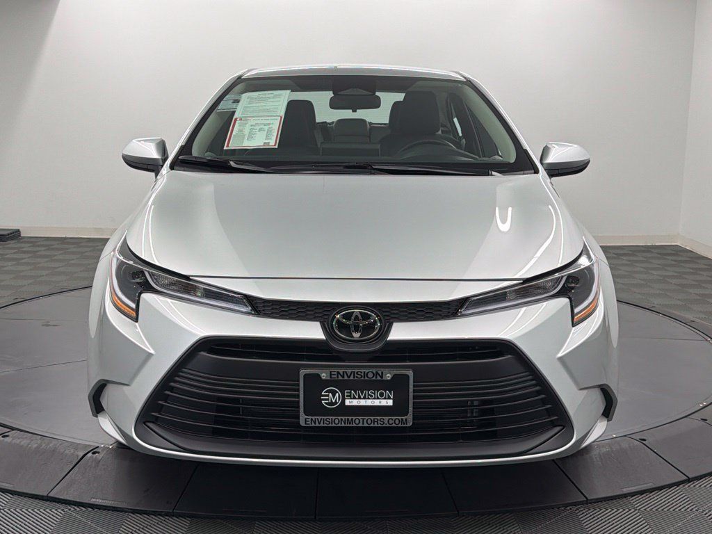 Certified 2026 Toyota Corolla LE FWD image 6
