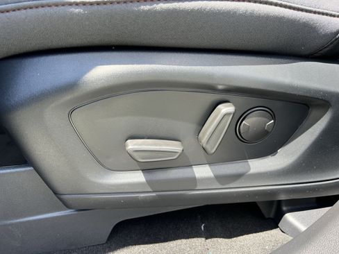 New 2026 Ford Explorer Active AWD/4WD image 14