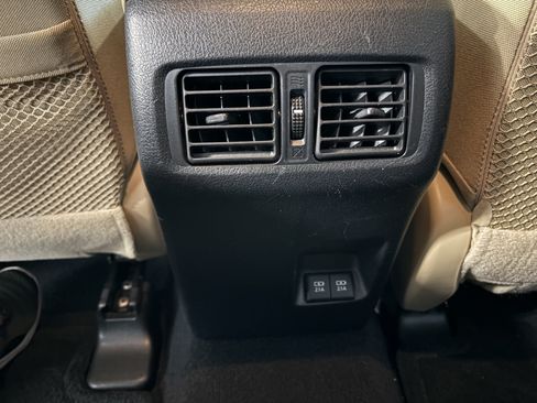 Certified 2020 Toyota 4Runner SR5 AWD/4WD image 11