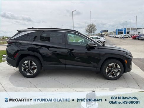 Used 2025 Hyundai Tucson SEL image 16