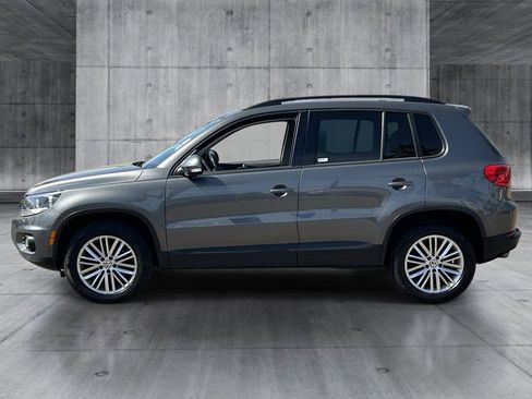 Used 2016 Volkswagen Tiguan AWD/4WD image 2