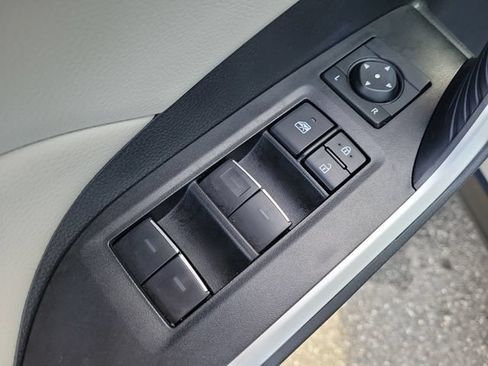 Used 2025 Toyota RAV4 XLE w/ Convenience Package FWD image 16