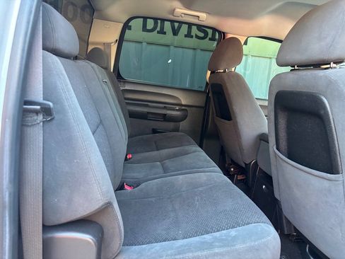 Used 2008 Chevrolet Silverado 1500 LT w/ Power Pack Plus RWD image 13