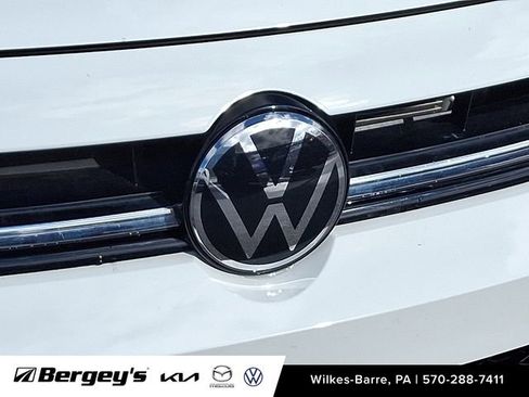 Certified 2025 Volkswagen Jetta S image 31