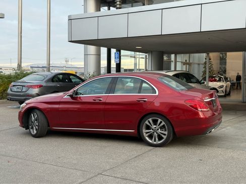 Used 2018 Mercedes-Benz C 300 Sedan image 5