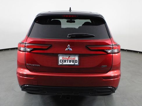 Used 2023 Mitsubishi Outlander SEL FWD image 10