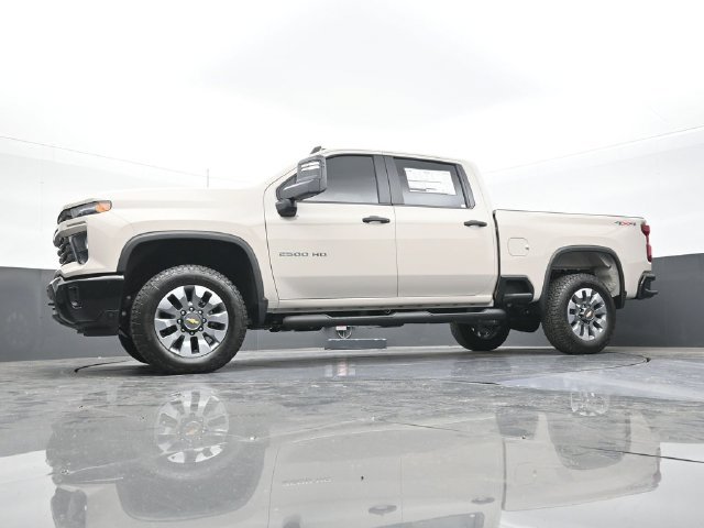 New 2026 Chevrolet Silverado 2500 Custom w/ Custom Value Package AWD/4WD image 60