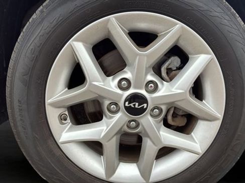 Used 2024 Kia Soul LX w/ Option Group 015 image 29