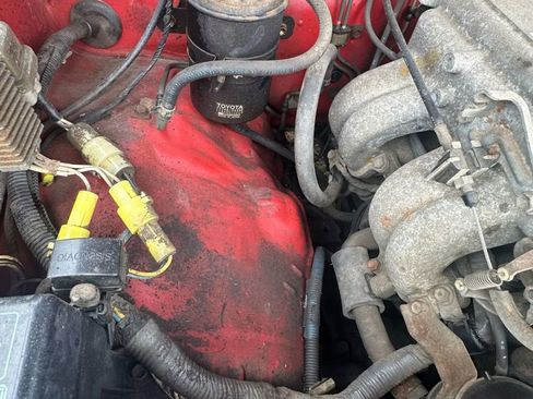 Used 1988 Toyota Pickup 4x4 Regular Cab image 37